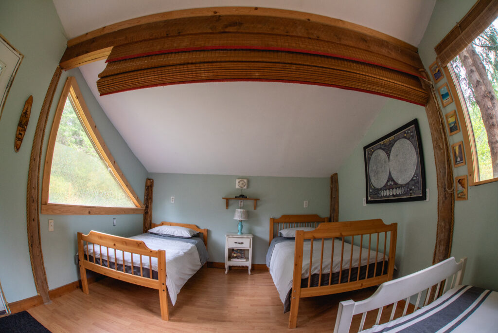 cabin-interior1